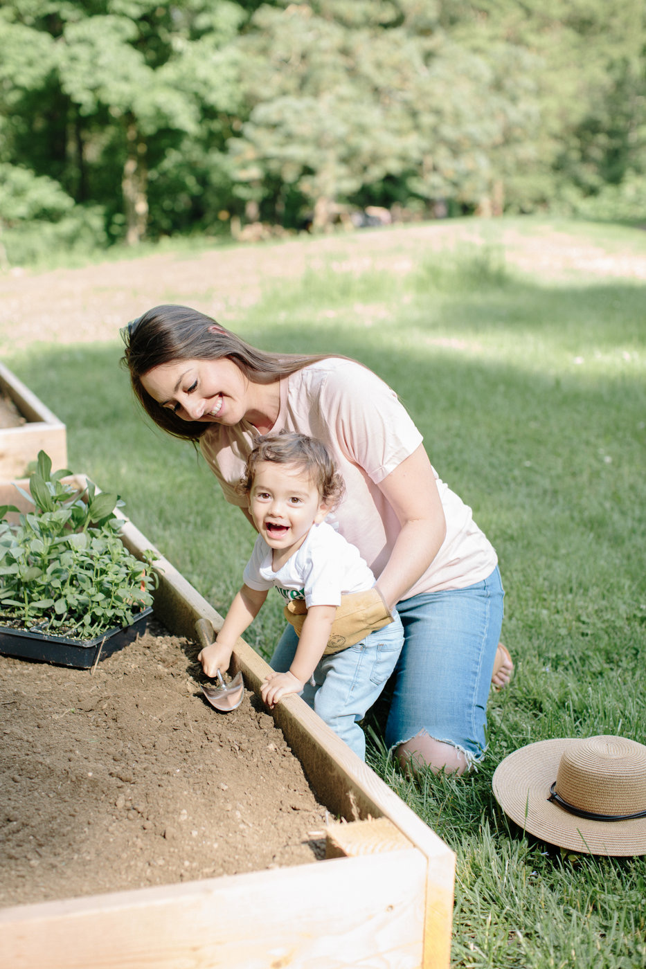 cheap raised garden beds on Quick Easy Inexpensive Diy Raised Garden Beds Christine Covino